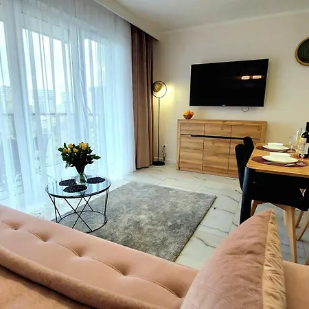 Pomerania Delux By Triapart